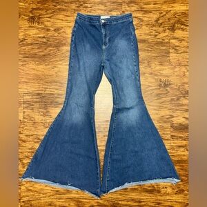 We The Free High Rise Flare Leg Bell Bottom Jeans Size 29